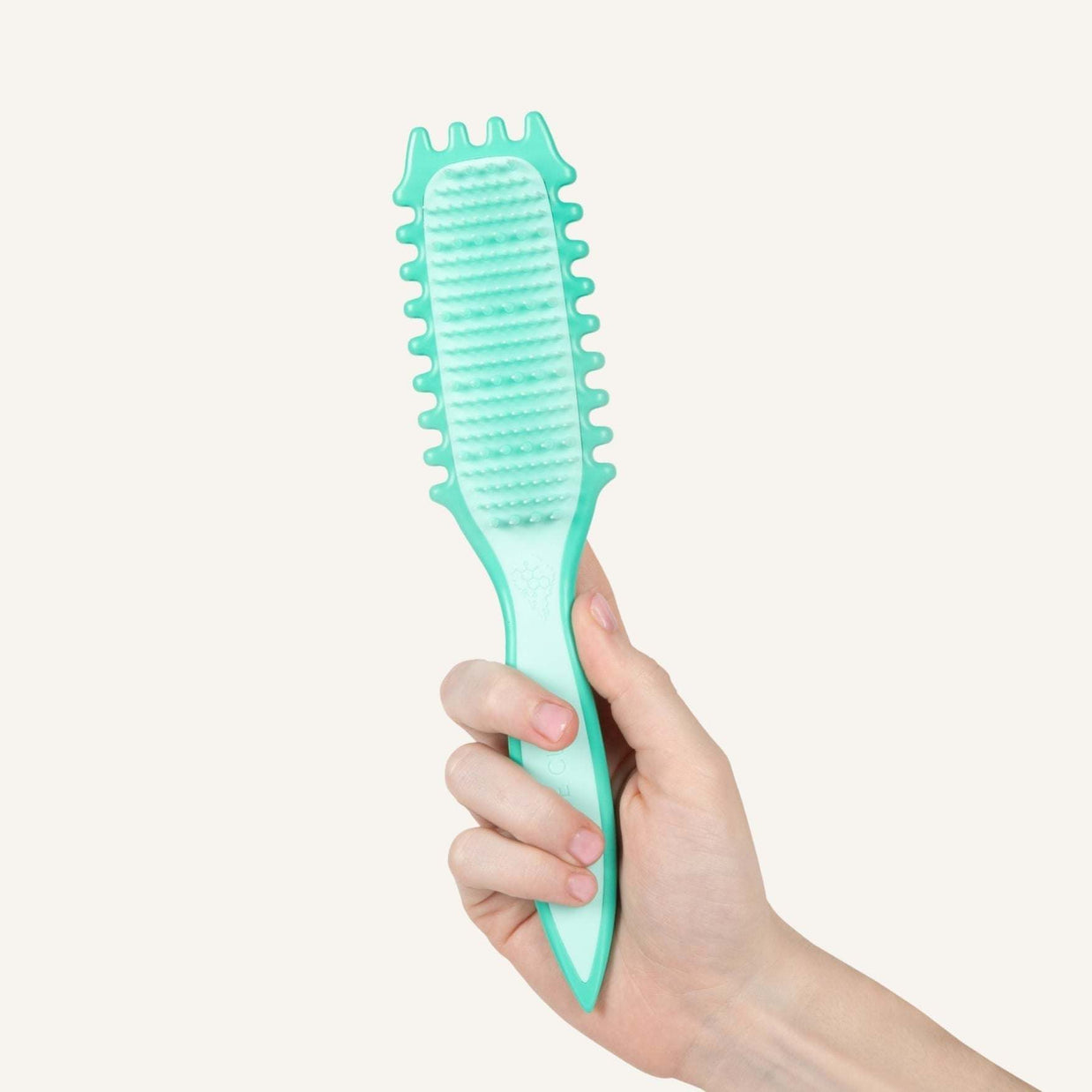 Bounce Curl Slick-Flex Define EdgeLift ultra-gentle curl brush with soft, wide-spaced bristles for delicate, fragile hair.