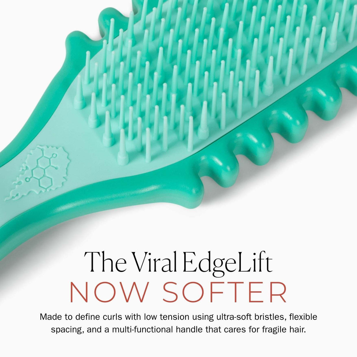 Bounce Curl Slick-Flex Define EdgeLift ultra-gentle curl brush with wide-spaced rapeseed oil-infused bristles for delicate, damaged hair.
