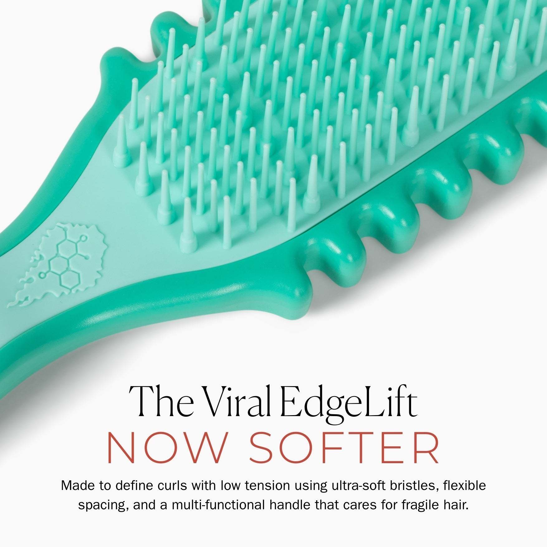 Bounce Curl Slick-Flex Define EdgeLift ultra-gentle curl brush with wide-spaced rapeseed oil-infused bristles for delicate, damaged hair.