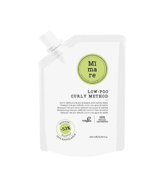 Mïmare Low Poo Shampoo bottle for gentle cleansing of curly hair with melon water and aloe vera